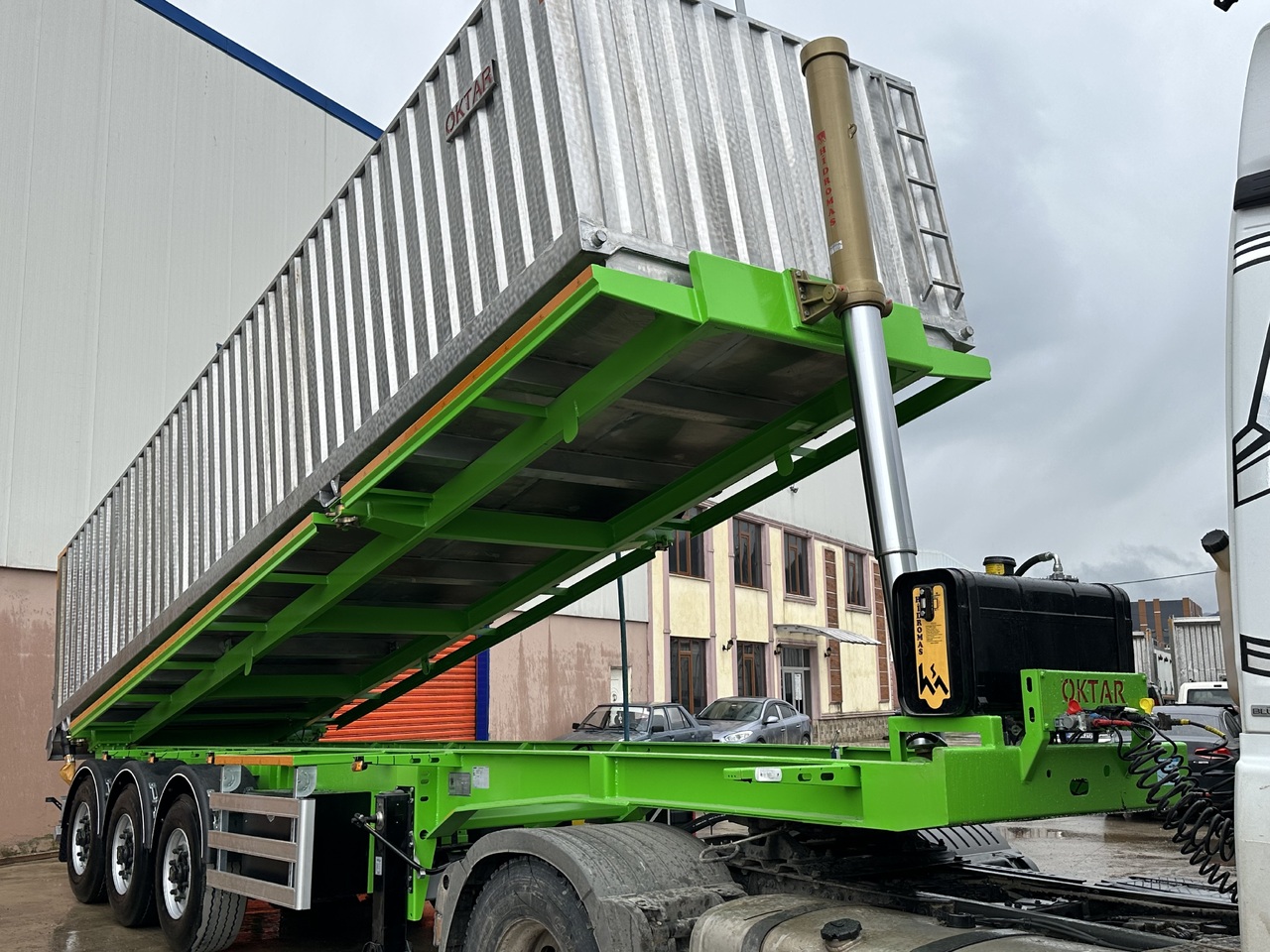 OKTAR TREYLER 2025 - Cisterna semirremolque: foto 1 OKTAR TREYLER 2025 - Cisterna semirremolque: foto 1