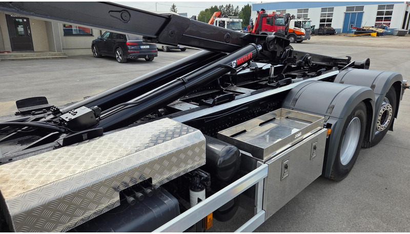 Leasing financiero de Mercedes-Benz Actros 2543 6X2*4 leasing Mercedes-Benz Actros 2543 6X2*4: foto 6