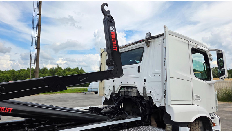 Leasing financiero de Mercedes-Benz Actros 2543 6X2*4 leasing Mercedes-Benz Actros 2543 6X2*4: foto 8