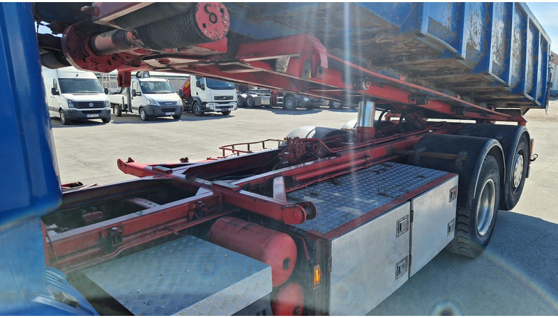 Camión con equipo de cable Scania R340 6X2*4 + Container: foto 6
