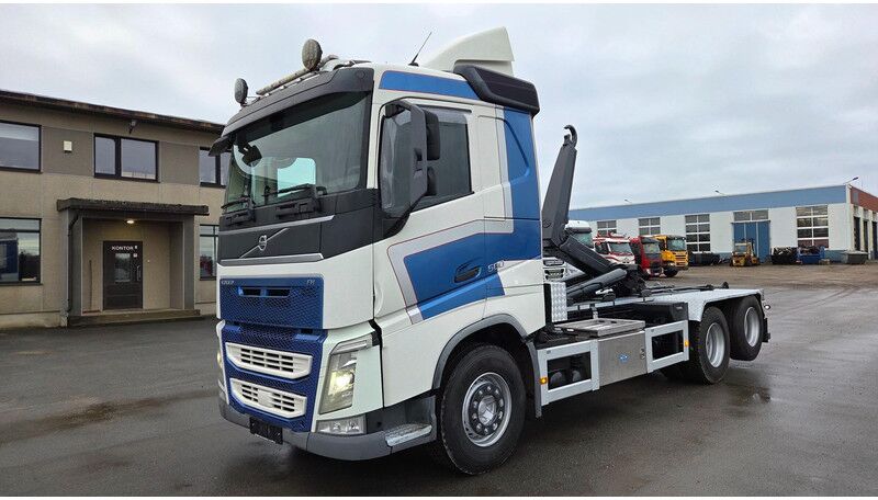 Volvo FH500 6X2 - Multibasculante camión: foto 1 Volvo FH500 6X2 - Multibasculante camión: foto 1