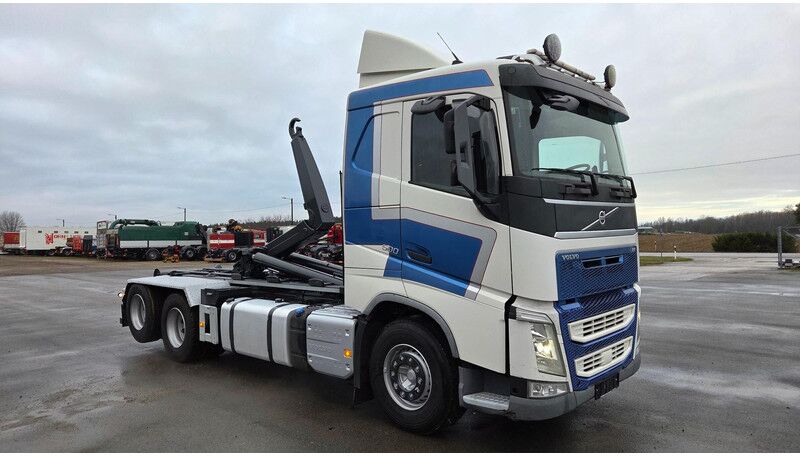 Volvo FH500 6X2 - Multibasculante camión: foto 2 Volvo FH500 6X2 - Multibasculante camión: foto 2