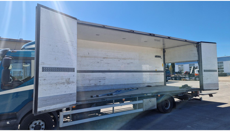 Volvo FL260 4X2 - Camión caja cerrada: foto 5 Volvo FL260 4X2 - Camión caja cerrada: foto 5