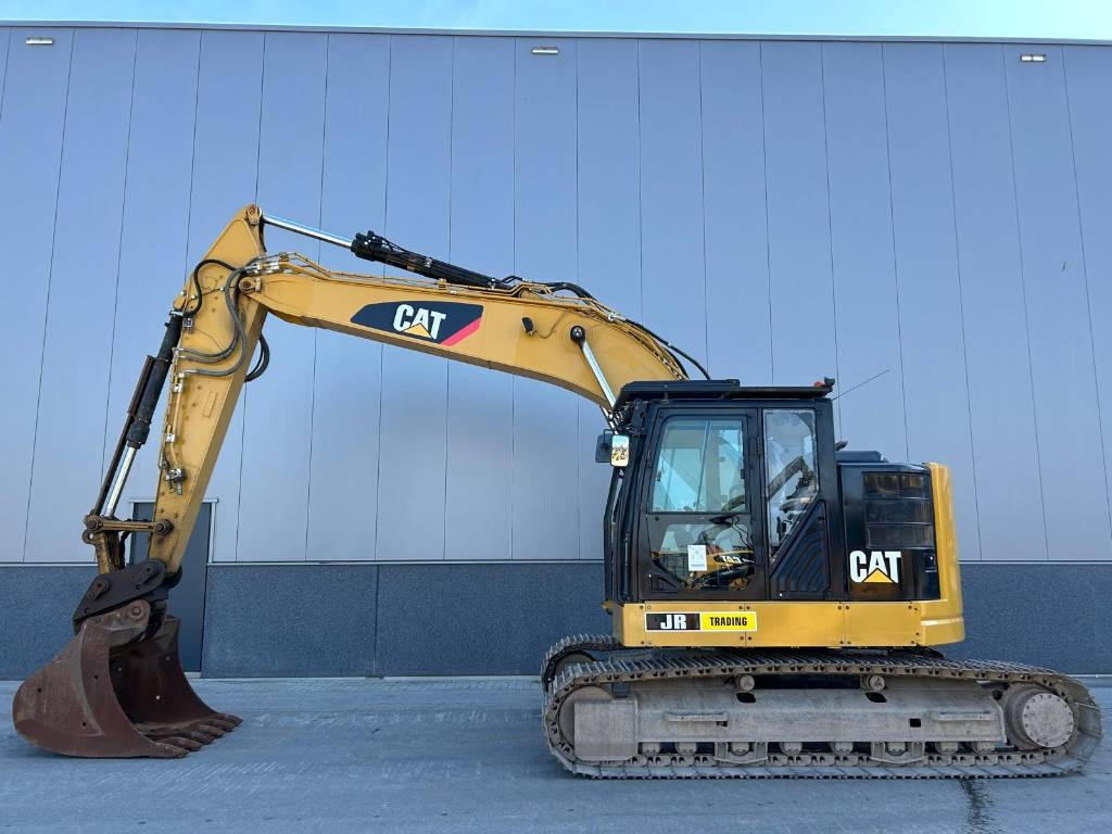 CAT 325 FL CR  - Excavadora de cadenas: foto 1 CAT 325 FL CR  - Excavadora de cadenas: foto 1