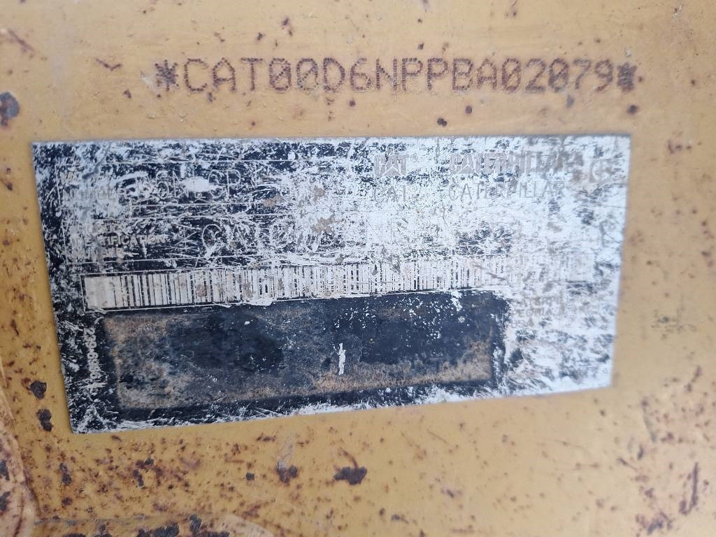 CAT D 6 N LGP (Under Preparation) - Bulldozer: foto 4 CAT D 6 N LGP (Under Preparation) - Bulldozer: foto 4