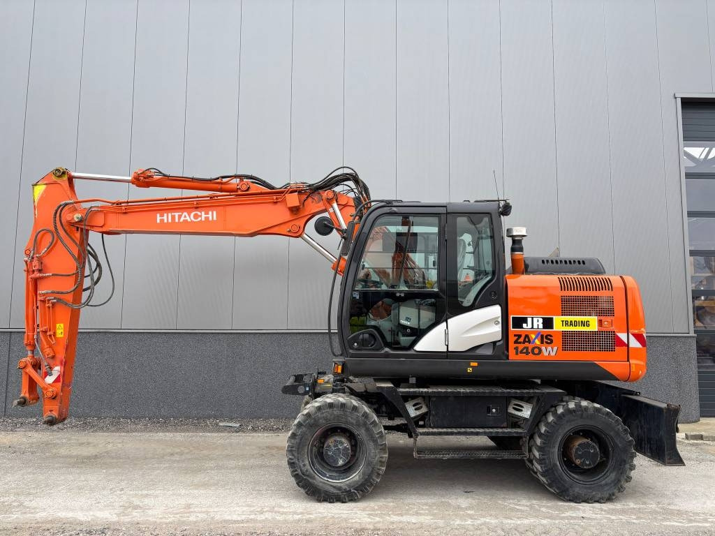 Hitachi ZX 140 W-5B  - Excavadora de ruedas: foto 1 Hitachi ZX 140 W-5B  - Excavadora de ruedas: foto 1