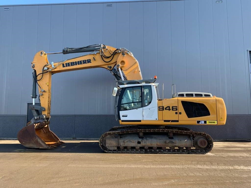 Liebherr R 946 LC - Excavadora de cadenas: foto 1 Liebherr R 946 LC - Excavadora de cadenas: foto 1