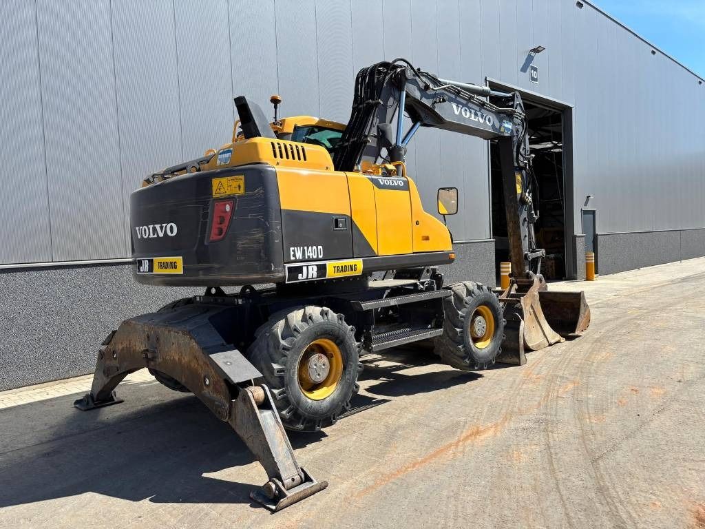 Volvo EW 140 D (Two Buckets) - Excavadora de ruedas: foto 5 Volvo EW 140 D (Two Buckets) - Excavadora de ruedas: foto 5