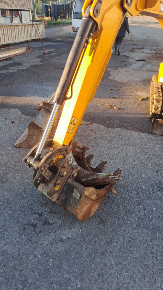 JCB 18 Z 1 - Miniexcavadora: foto 4 JCB 18 Z 1 - Miniexcavadora: foto 4