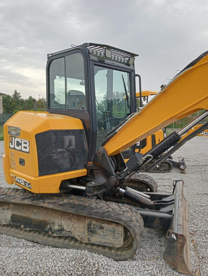 Miniexcavadora JCB 48Z-1: foto 9