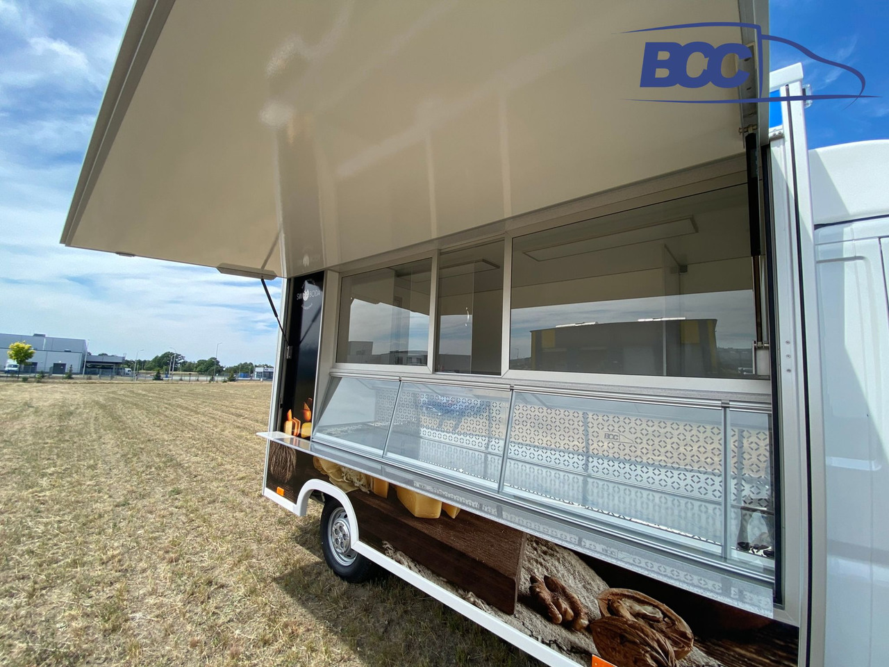 BCC POLSKA - FOOD TRUCK - SAMOCHÓD DO SPRZEDAŻY SERÓW, FOOD TRUCK Z NABIAŁEM, AUTO SKLEP - PEUGEOT BOXER - Camión tienda: foto 5 BCC POLSKA - FOOD TRUCK - SAMOCHÓD DO SPRZEDAŻY SERÓW, FOOD TRUCK Z NABIAŁEM, AUTO SKLEP - PEUGEOT BOXER - Camión tienda: foto 5
