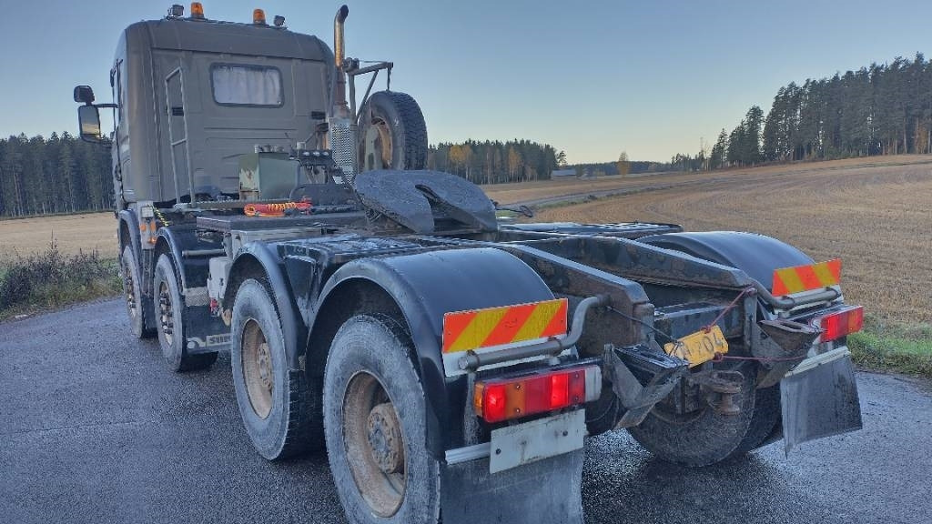 Scania R144 530 8x4 RASKASVETURI  - Cabeza tractora: foto 3 Scania R144 530 8x4 RASKASVETURI  - Cabeza tractora: foto 3