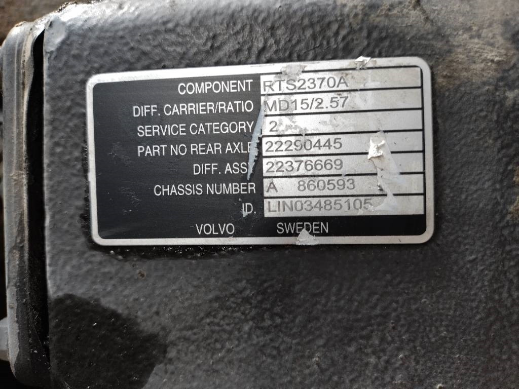 Volvo RTS2370A - Eje y piezas para Camión: foto 2 Volvo RTS2370A - Eje y piezas para Camión: foto 2