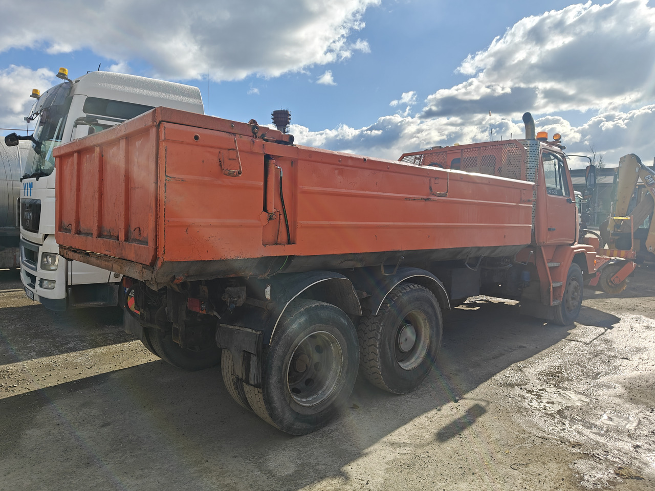 SISU SR 332 - Volquete camión: foto 4 SISU SR 332 - Volquete camión: foto 4