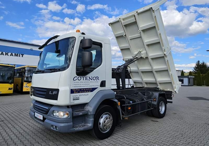 DAF LF 55.220 / SPROWADZONY Z FRANCJI / 119 000 KM - Volquete camión: foto 1 DAF LF 55.220 / SPROWADZONY Z FRANCJI / 119 000 KM - Volquete camión: foto 1