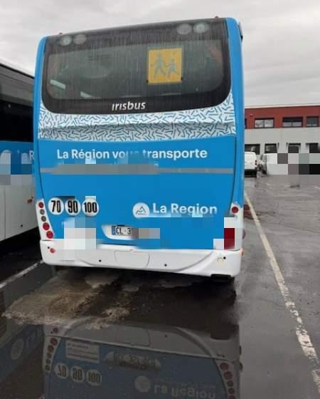 Irisbus EVADYS H / SPROWADZONY / MANUAL / EURO 5 - Autobús suburbano: foto 3 Irisbus EVADYS H / SPROWADZONY / MANUAL / EURO 5 - Autobús suburbano: foto 3