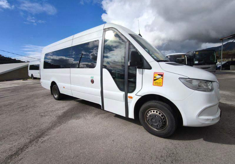 Mercedes-Benz SPRINTER/ 24 MIEJSCA + STOJĄCE/ 67 000 KM - Autobús suburbano: foto 1 Mercedes-Benz SPRINTER/ 24 MIEJSCA + STOJĄCE/ 67 000 KM - Autobús suburbano: foto 1
