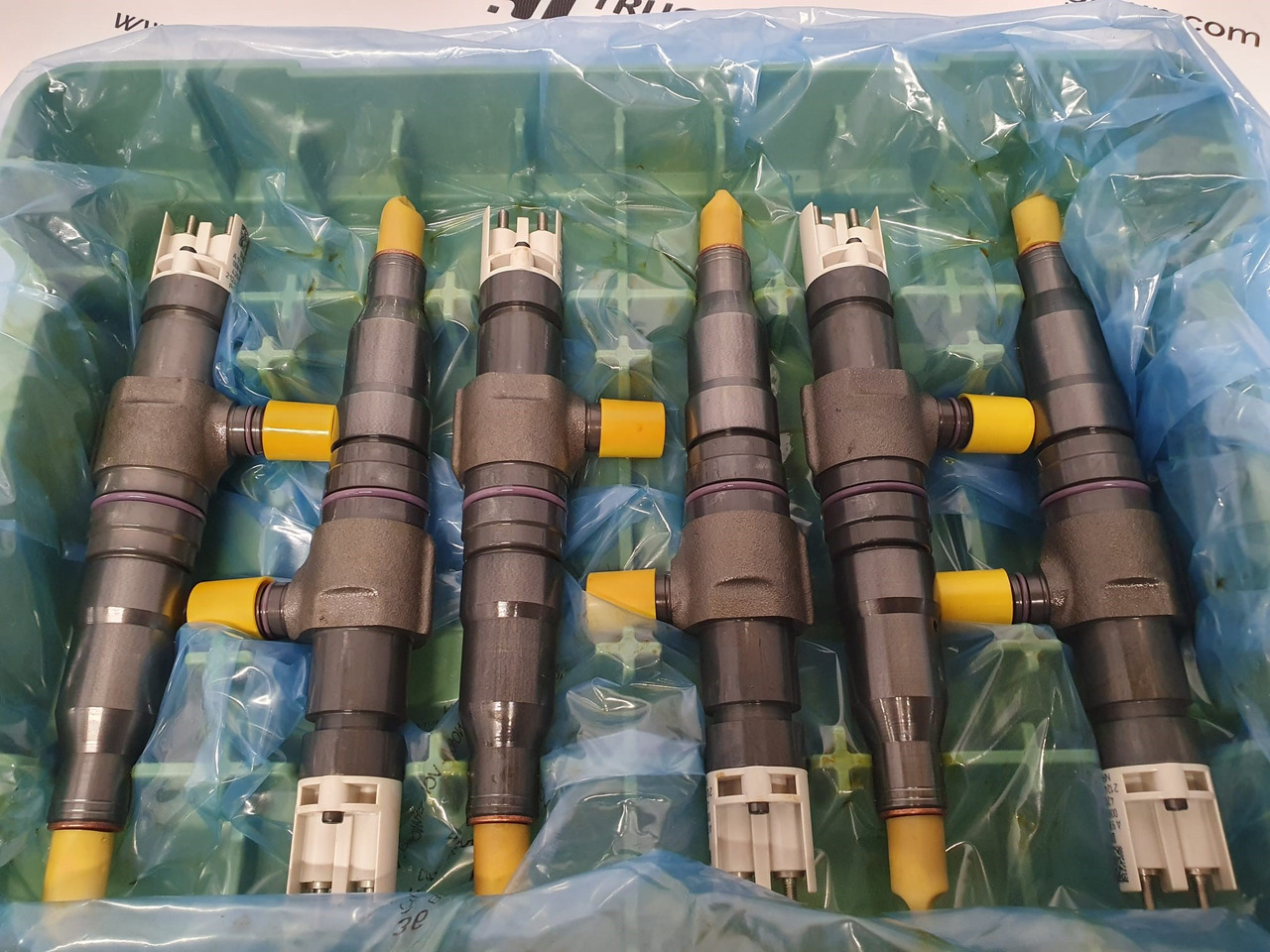 Mercedes Benz Atego OM936LA euro6 injector new or remanufactured 9360701787, 9360702187, 9361787, 9362187, OM936LA, 6 cylinder engine, OM934LA, 4 cylinder engine, BEBJ1C01001, BEBJ1C01002, 9360702187 - Bomba de inyección para Camión: foto 3 Mercedes Benz Atego OM936LA euro6 injector new or remanufactured 9360701787, 9360702187, 9361787, 9362187, OM936LA, 6 cylinder engine, OM934LA, 4 cylinder engine, BEBJ1C01001, BEBJ1C01002, 9360702187 - Bomba de inyección para Camión: foto 3