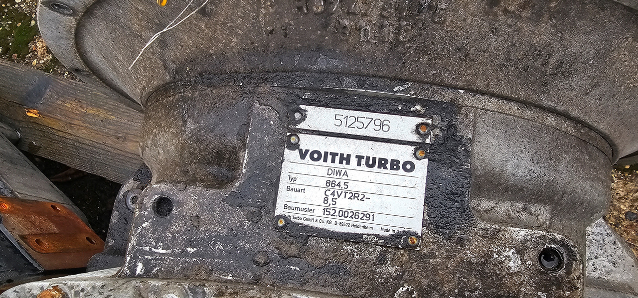MAN MAN VOITH TURBO gearbox type 864,5 DIWA, 5125796, 5088231, C4VT0R2-8,5, 5887113, 5071864, 81330016679, 5096411, 5125796, 1520026291, 6894672, 1520022011, 5887113, 1520022831, 5088231, 5071864, 8133001 - Piezas de recambio para Camión: foto 1 MAN MAN VOITH TURBO gearbox type 864,5 DIWA, 5125796, 5088231, C4VT0R2-8,5, 5887113, 5071864, 81330016679, 5096411, 5125796, 1520026291, 6894672, 1520022011, 5887113, 1520022831, 5088231, 5071864, 8133001 - Piezas de recambio para Camión: foto 1