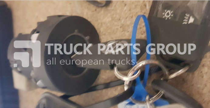 VOLVO FH4 EURO6 ignition lock, steering lock, steering housing, steeri ignition lock - Sistema eléctrico para Camión: foto 1 VOLVO FH4 EURO6 ignition lock, steering lock, steering housing, steeri ignition lock - Sistema eléctrico para Camión: foto 1