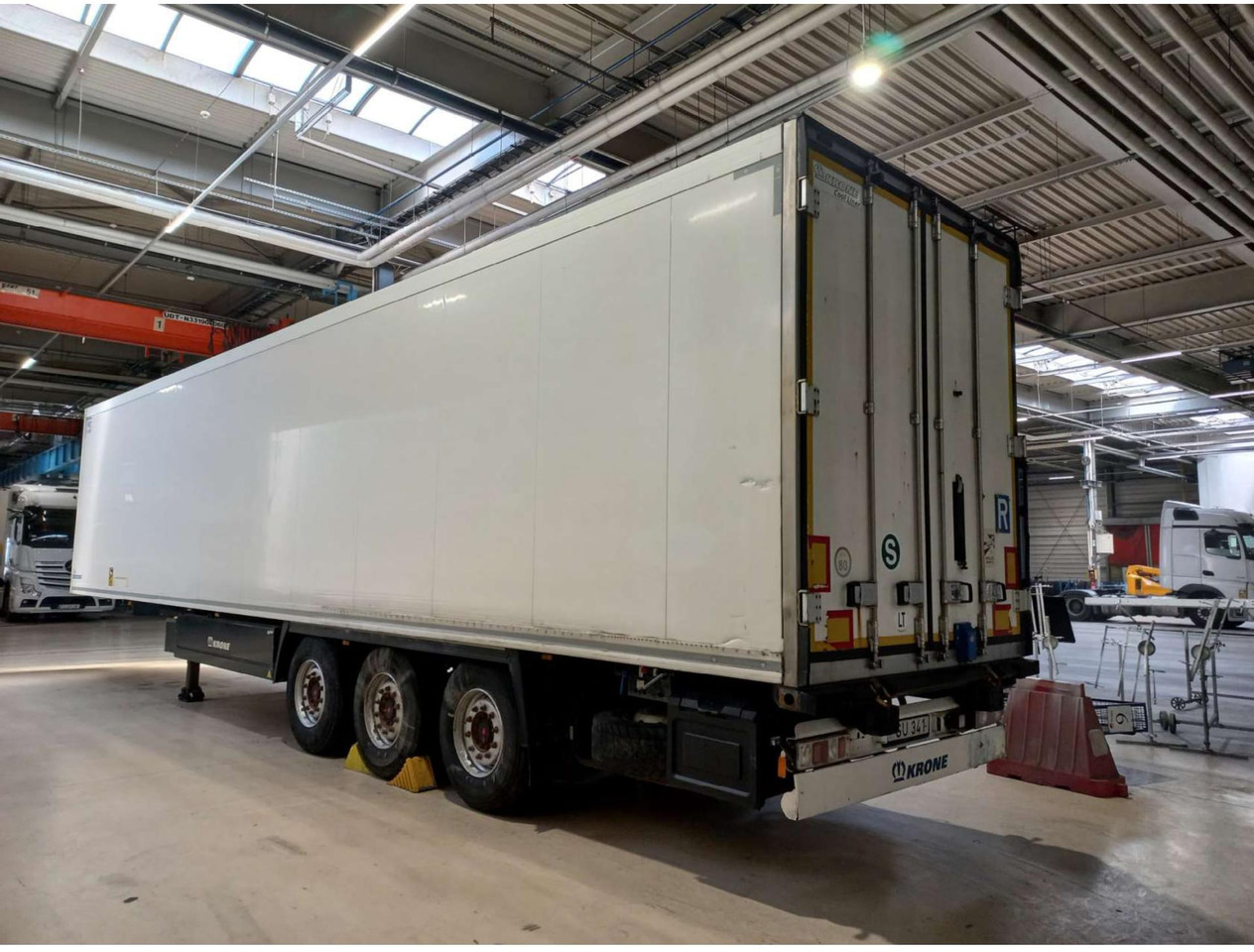 2018 Krone Double Deck Cool Liner FP 45 ThermoKing SLXi 300 - Frigorífico semirremolque: foto 2 2018 Krone Double Deck Cool Liner FP 45 ThermoKing SLXi 300 - Frigorífico semirremolque: foto 2