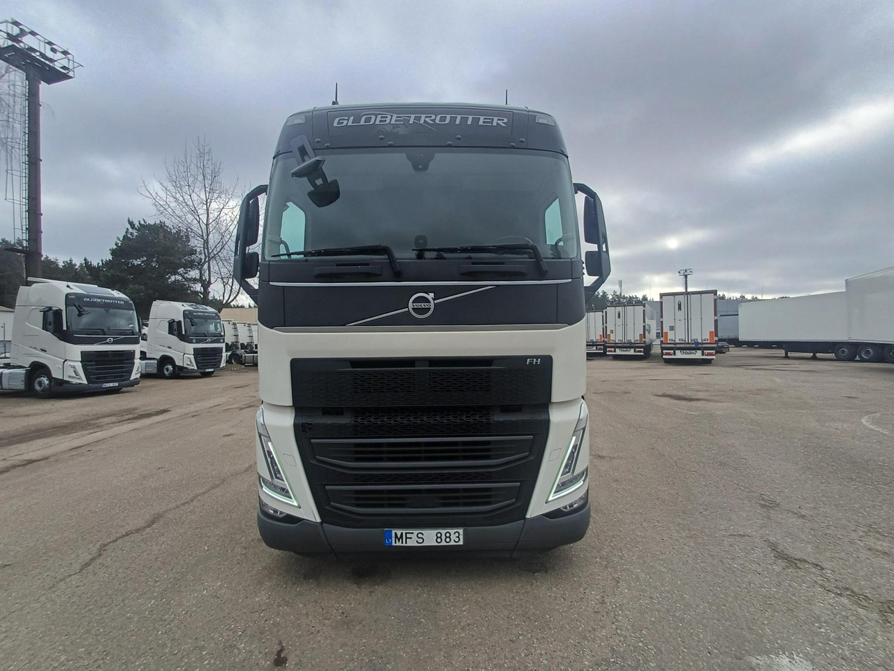 2022 Volvo FH 500 Globetrotter XL Varios - Cabeza tractora: foto 1 2022 Volvo FH 500 Globetrotter XL Varios - Cabeza tractora: foto 1