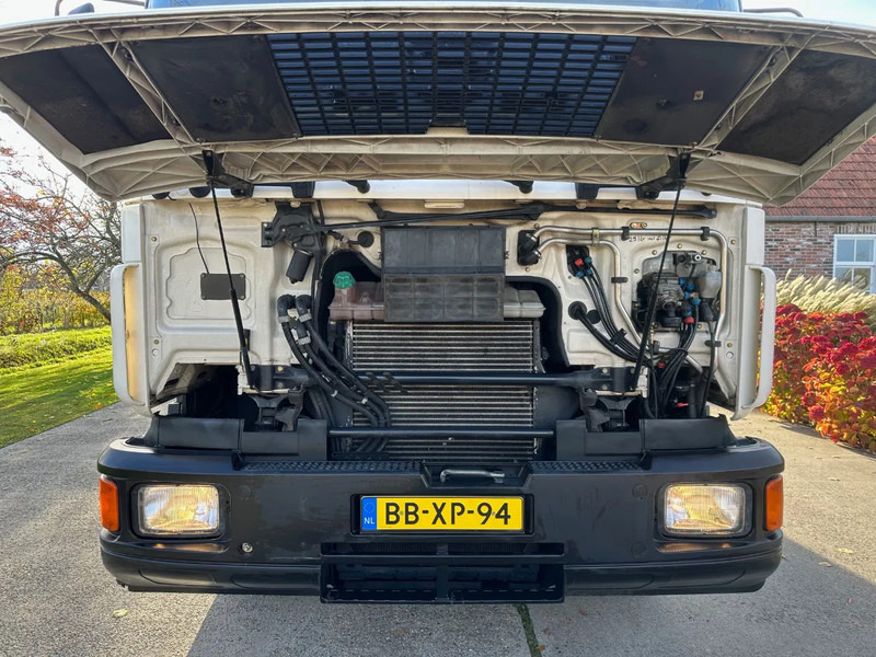 MAN 19.272 F90 / NL TRUCK / 4X2 / EURO1 / ATLAS AK140.1-6,2/1 / MANUAL / FIRST OWNER - Camión grúa: foto 5 MAN 19.272 F90 / NL TRUCK / 4X2 / EURO1 / ATLAS AK140.1-6,2/1 / MANUAL / FIRST OWNER - Camión grúa: foto 5