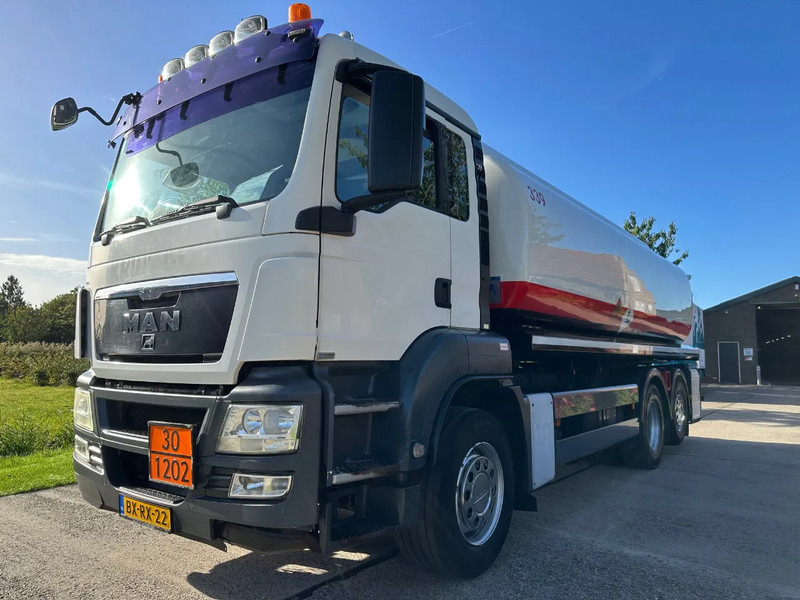 MAN TGS 26.360 / NL TRUCK / EURO 5 / 6x2 / LENK-LIFT / DIJSEL 5 COMP. 23,2 m3 / AUTOMATIC - Cisterna camión: foto 1 MAN TGS 26.360 / NL TRUCK / EURO 5 / 6x2 / LENK-LIFT / DIJSEL 5 COMP. 23,2 m3 / AUTOMATIC - Cisterna camión: foto 1
