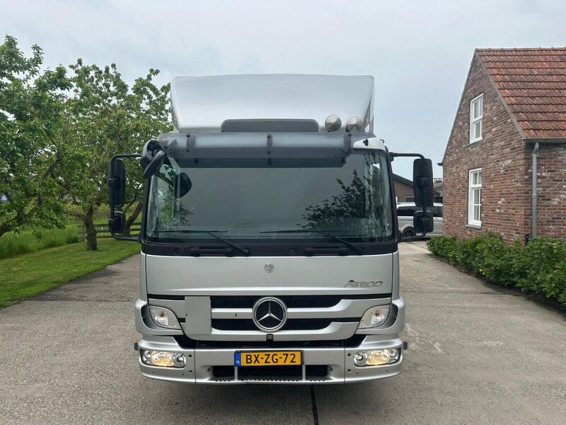 Mercedes-Benz ATEGO 918 / NL TRUCK / EURO 5 / ZIJDEUREN / ACHTERDEUR / AUTOMAAT / AIRCO / - Camión caja cerrada: foto 3 Mercedes-Benz ATEGO 918 / NL TRUCK / EURO 5 / ZIJDEUREN / ACHTERDEUR / AUTOMAAT / AIRCO / - Camión caja cerrada: foto 3