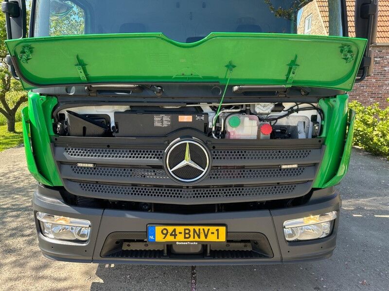 Mercedes-Benz ATEGO / NL TRUCK / SLECHTS 135.000KM / 10T / EURO 6 / AIRCO / LAADKLEP+ZIJDEUR / AUTOMAAT - Camión caja cerrada: foto 4 Mercedes-Benz ATEGO / NL TRUCK / SLECHTS 135.000KM / 10T / EURO 6 / AIRCO / LAADKLEP+ZIJDEUR / AUTOMAAT - Camión caja cerrada: foto 4