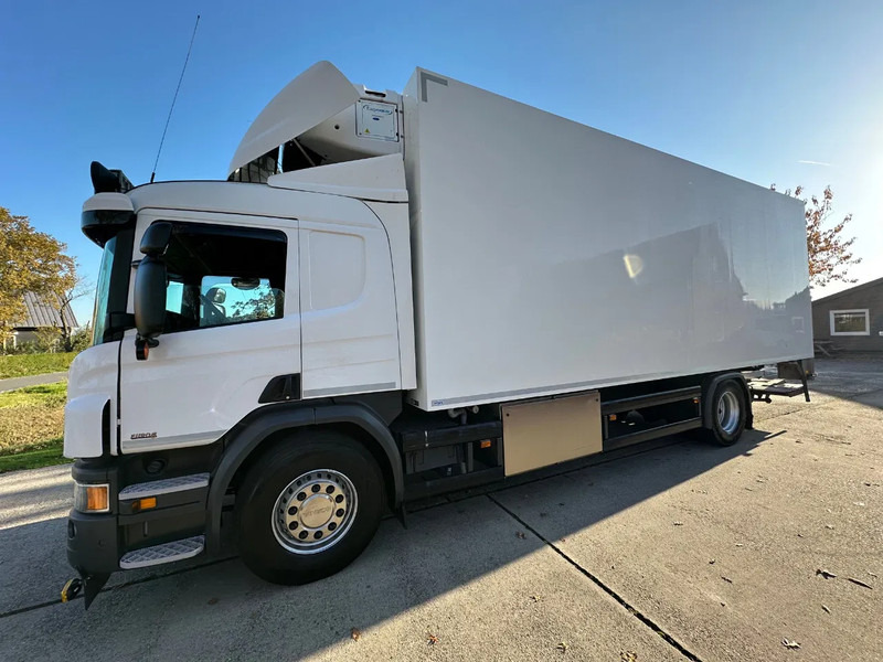 Scania P280 / NL TRUCK / EURO 6 / FULL AIR / CARRIER SUPRA 1250 / TOPCONDITION / LIFT+DOORS - Frigorífico camión: foto 4 Scania P280 / NL TRUCK / EURO 6 / FULL AIR / CARRIER SUPRA 1250 / TOPCONDITION / LIFT+DOORS - Frigorífico camión: foto 4