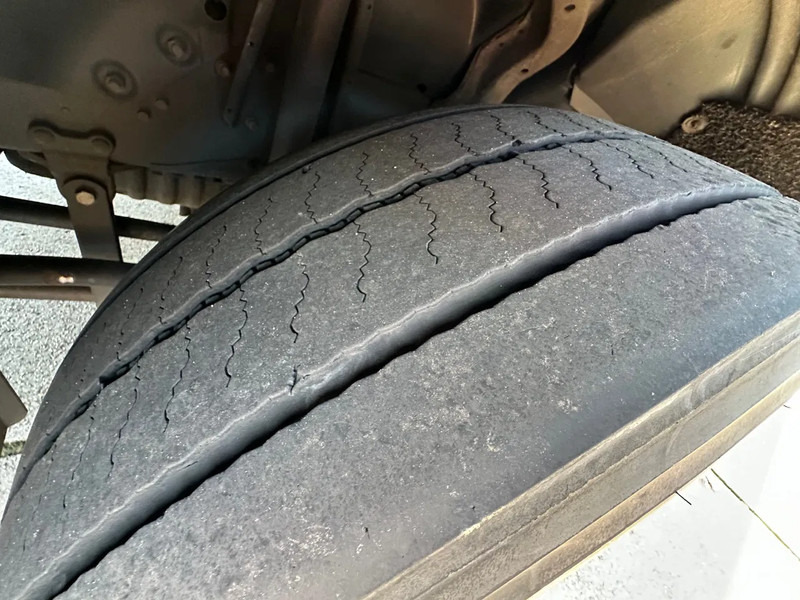 Scania P280 / NL TRUCK / EURO 6 / FULL AIR / CARRIER SUPRA 1250 / TOPCONDITION / LIFT+DOORS - Frigorífico camión: foto 5 Scania P280 / NL TRUCK / EURO 6 / FULL AIR / CARRIER SUPRA 1250 / TOPCONDITION / LIFT+DOORS - Frigorífico camión: foto 5