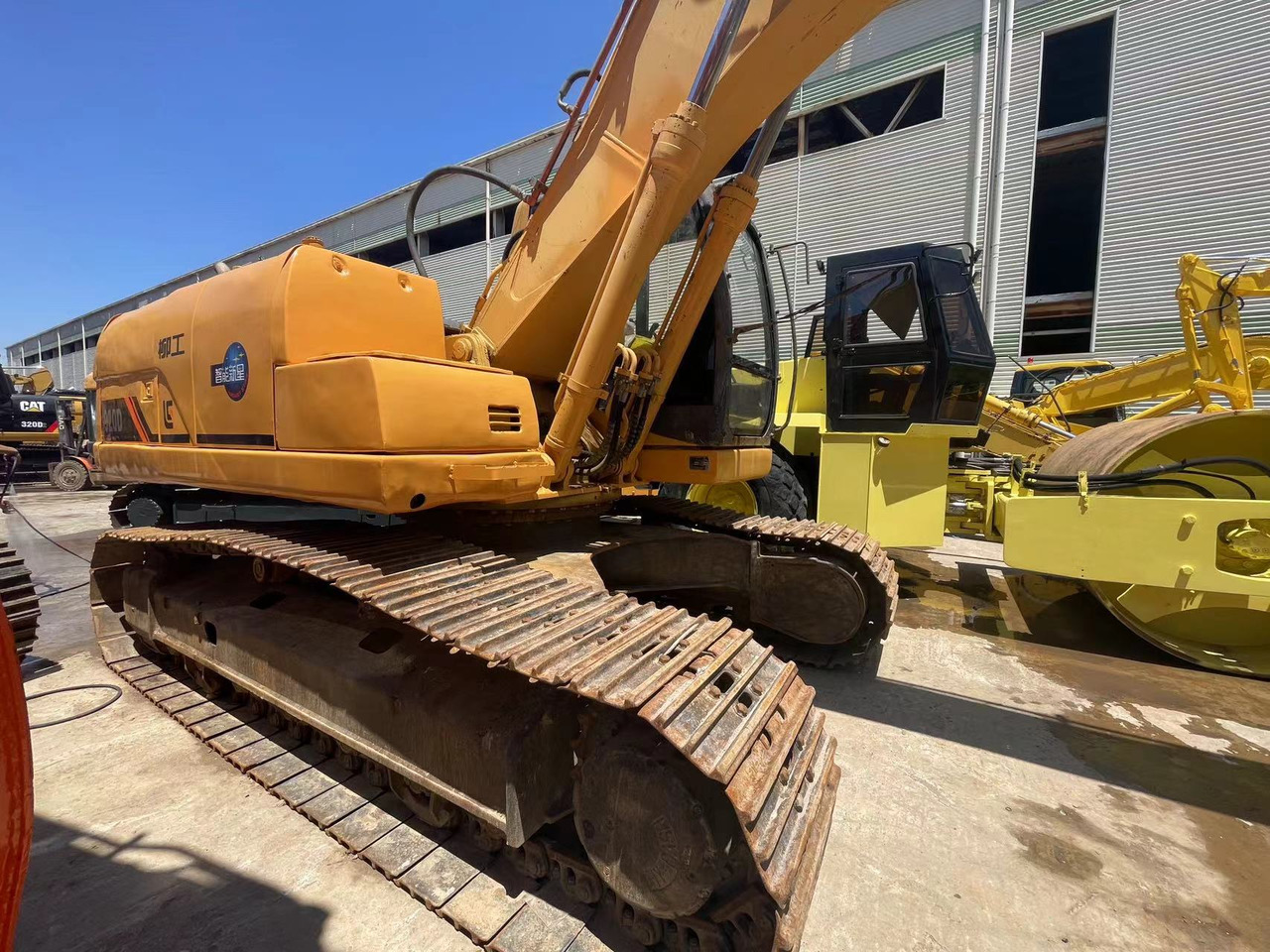 LIUGONG 920D - Excavadora de cadenas: foto 1 LIUGONG 920D - Excavadora de cadenas: foto 1