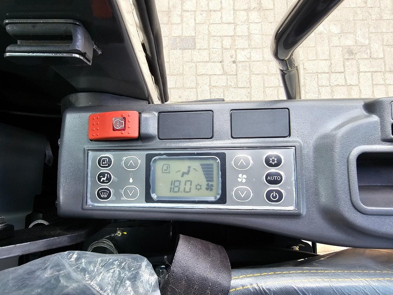 Excavadora de cadenas Case CX220C: foto 16