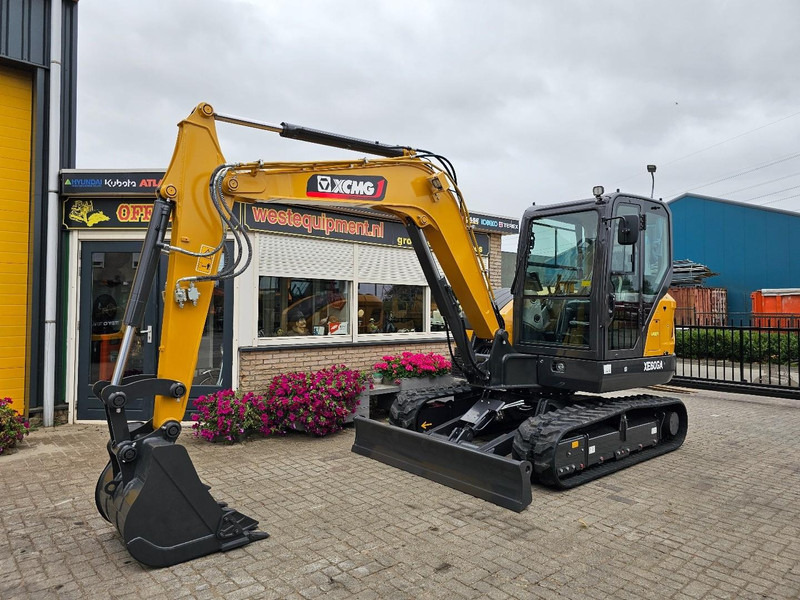 XCMG XE60GA - Miniexcavadora: foto 2 XCMG XE60GA - Miniexcavadora: foto 2