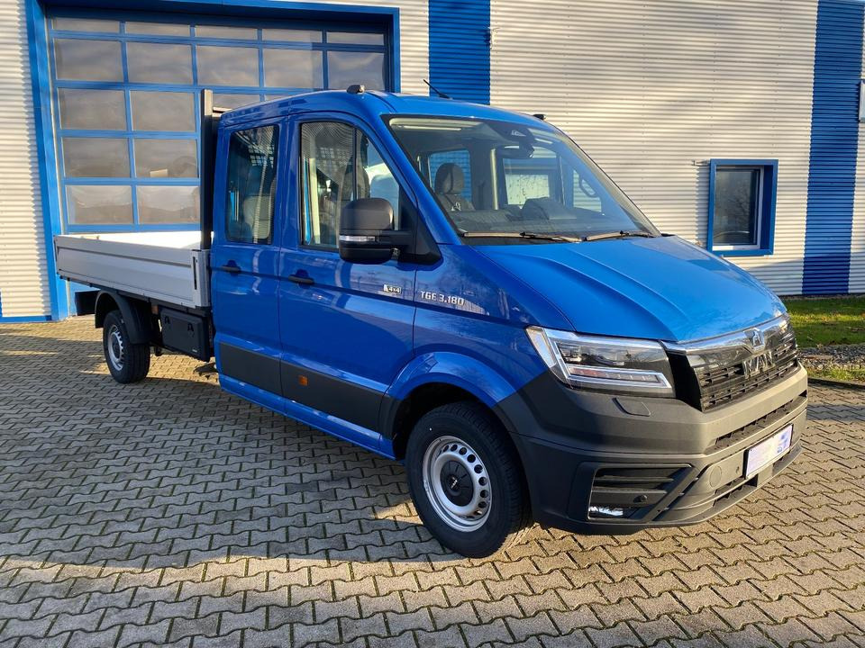 MAN TGE 3.180 4x4 Doka Pritsche Lang *INKL.19% MWT* AUTOMATIK*LED*CAM*AHK*TEMPO*STANDHZG*UVM* - Caja abierta furgoneta, Furgoneta combi: foto 2 MAN TGE 3.180 4x4 Doka Pritsche Lang *INKL.19% MWT* AUTOMATIK*LED*CAM*AHK*TEMPO*STANDHZG*UVM* - Caja abierta furgoneta, Furgoneta combi: foto 2