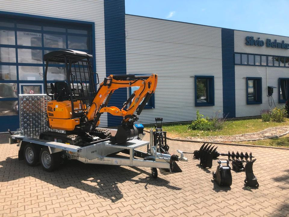 Minibagger BK1700JS + Tieflader + Zubehör *INKL.19% MWST*BERGER KRAUS*KUBOTA*JOYST*SOFORT! - Miniexcavadora, Remolque: foto 4 Minibagger BK1700JS + Tieflader + Zubehör *INKL.19% MWST*BERGER KRAUS*KUBOTA*JOYST*SOFORT! - Miniexcavadora, Remolque: foto 4