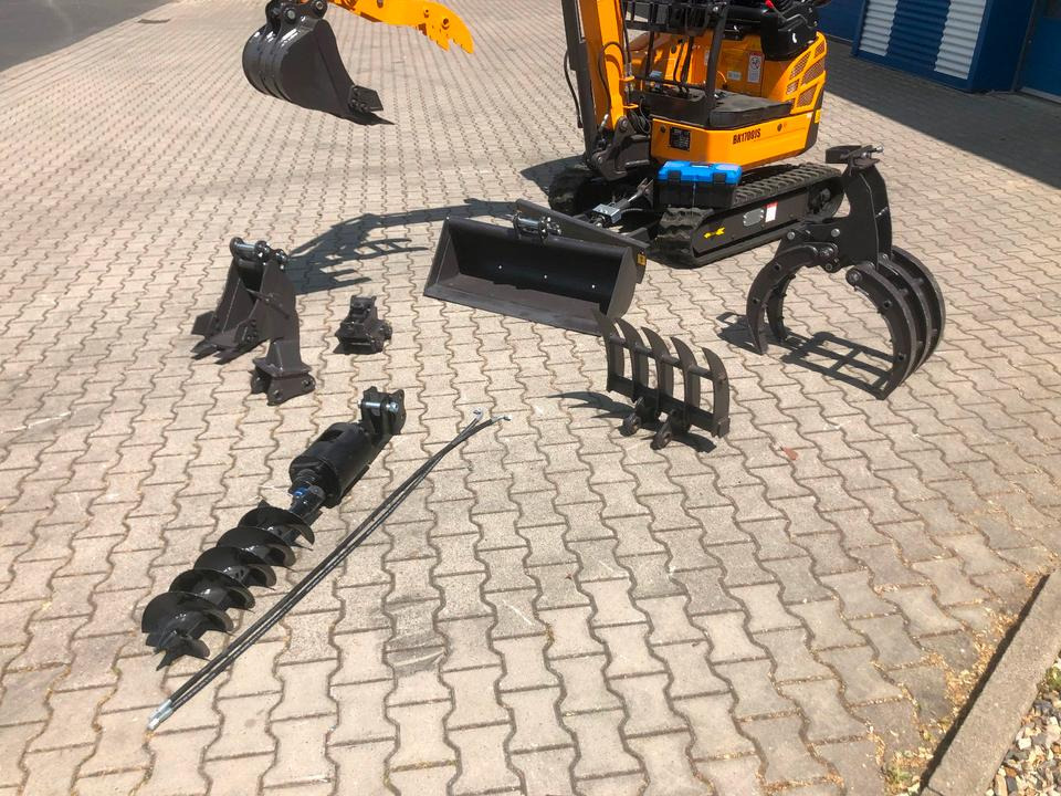 Minibagger BK1700JS + Zubehör *INKL.19% MWST*BERGER KRAUS*KUBOTA*JOYST*SOFORT! - Miniexcavadora: foto 3 Minibagger BK1700JS + Zubehör *INKL.19% MWST*BERGER KRAUS*KUBOTA*JOYST*SOFORT! - Miniexcavadora: foto 3