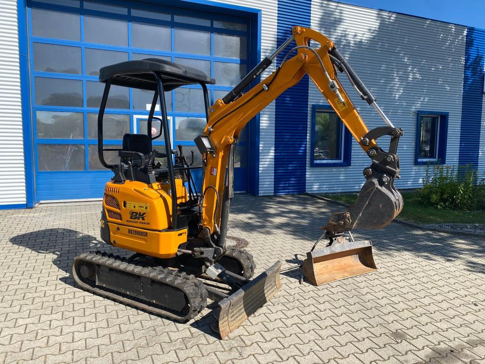 Minibagger BK2000ASR inkl. Schaufeln *INKL.19 MWST*95H*BERGER KRAUS*YANMAR-MOTOR* SCHWENKARM*VERSTELLFAHRWERK* - Miniexcavadora: foto 2 Minibagger BK2000ASR inkl. Schaufeln *INKL.19 MWST*95H*BERGER KRAUS*YANMAR-MOTOR* SCHWENKARM*VERSTELLFAHRWERK* - Miniexcavadora: foto 2