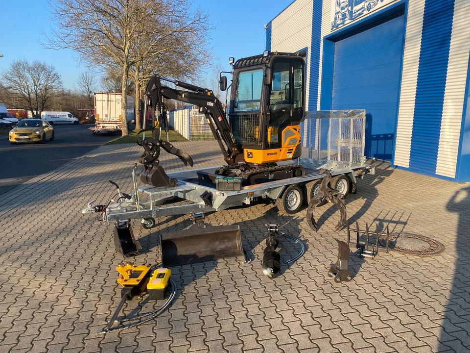 Minibagger BK2000NKSR + Tieflader + Zubehör *INKL.19% MWST*BERGER KRAUS*KUBOTA* KLIMA*SCHWENKARM*VERSTELLFAHRWERK* - Miniexcavadora: foto 1 Minibagger BK2000NKSR + Tieflader + Zubehör *INKL.19% MWST*BERGER KRAUS*KUBOTA* KLIMA*SCHWENKARM*VERSTELLFAHRWERK* - Miniexcavadora: foto 1