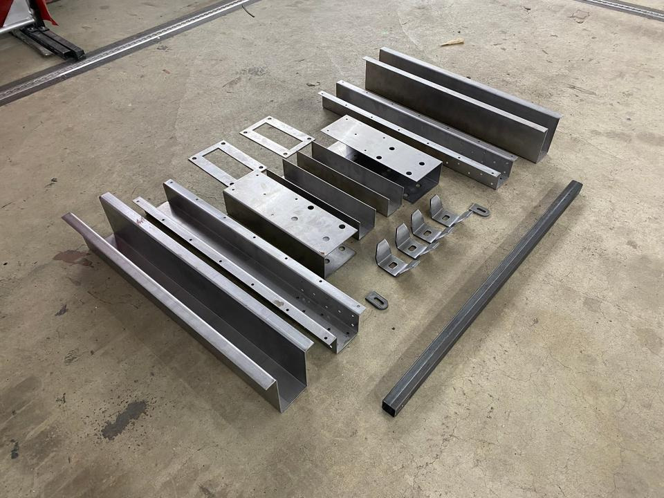 Rahmenverlängerung Mercedes Sprinter 907 als Bausatz - Piezas de recambio: foto 4 Rahmenverlängerung Mercedes Sprinter 907 als Bausatz - Piezas de recambio: foto 4