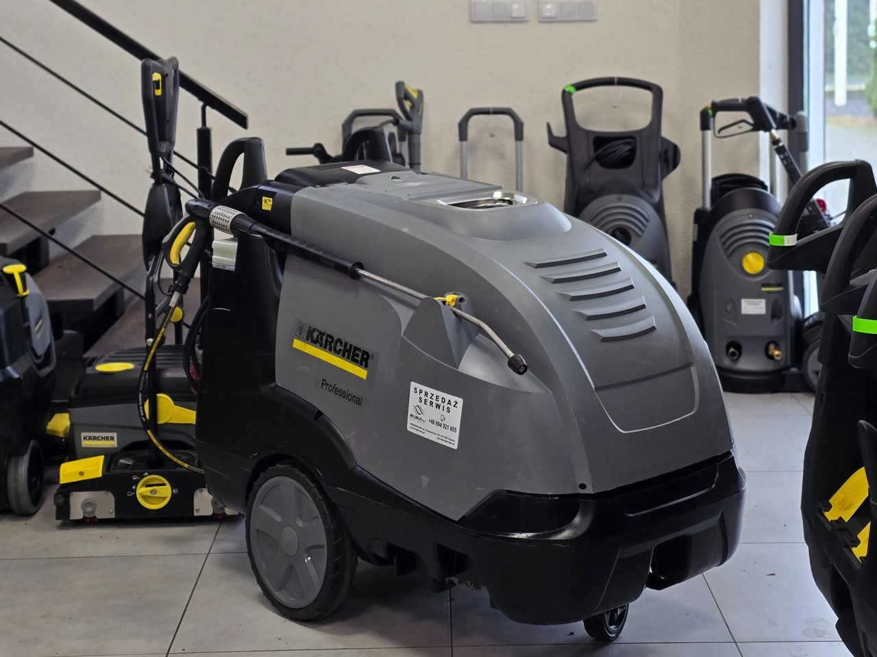 Karcher HDS 10/20 - 4MX Bj 2021 - Hidrolimpiadora: foto 1 Karcher HDS 10/20 - 4MX Bj 2021 - Hidrolimpiadora: foto 1