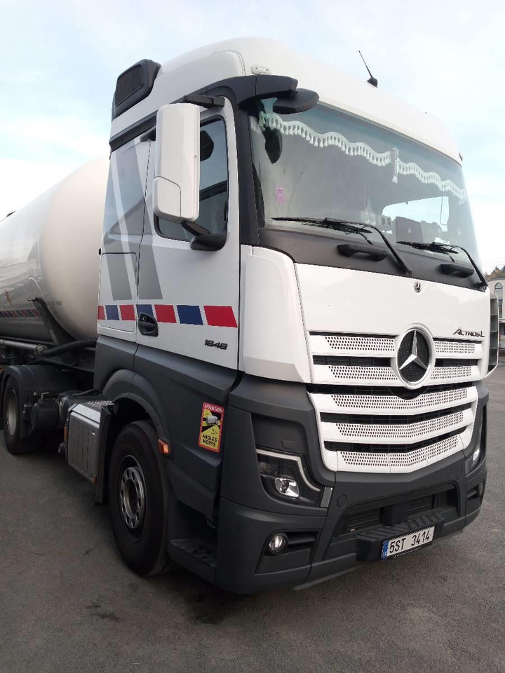 Mercedes-Benz Actros 1848 4x2 BigSpace PTO compressor - Cabeza tractora: foto 2 Mercedes-Benz Actros 1848 4x2 BigSpace PTO compressor - Cabeza tractora: foto 2