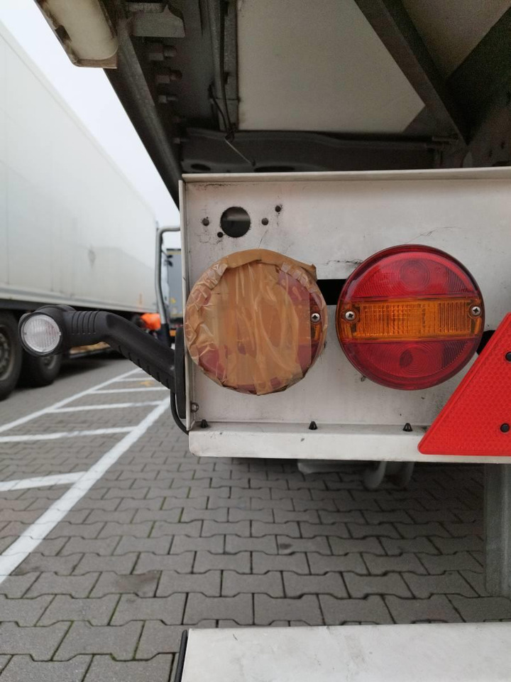 Isotérmico semirremolque nuevo Schmitz Cargobull 3 axles xLiftachse: foto 11 Isotérmico semirremolque nuevo Schmitz Cargobull 3 axles xLiftachse: foto 11