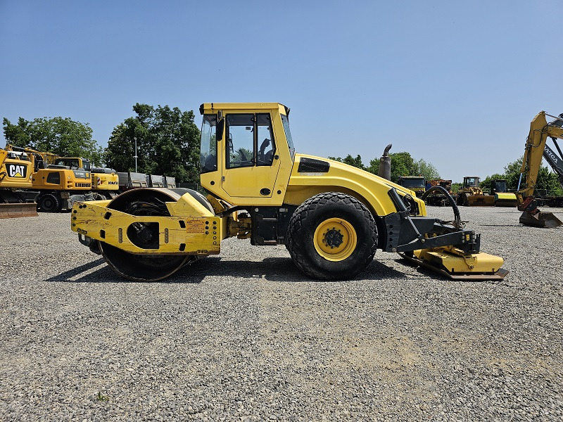 BOMAG - Compactador: foto 1 BOMAG - Compactador: foto 1