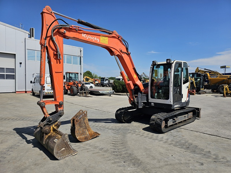 KUBOTA KX080-3 - Miniexcavadora: foto 1 KUBOTA KX080-3 - Miniexcavadora: foto 1