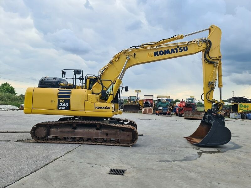 Komatsu PC240NLC-11 - Excavadora de cadenas: foto 4 Komatsu PC240NLC-11 - Excavadora de cadenas: foto 4