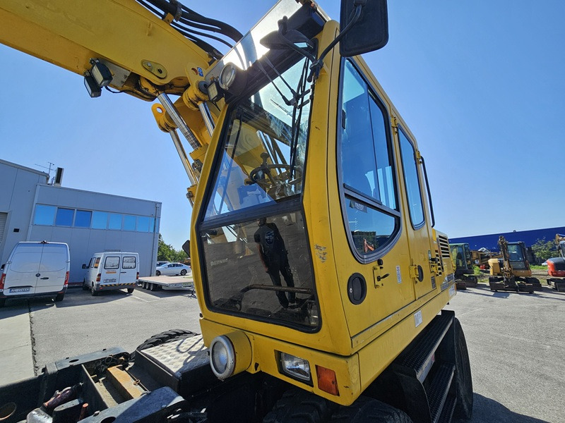Leasing financiero de LIEBHERR A900C ZW leasing LIEBHERR A900C ZW: foto 8