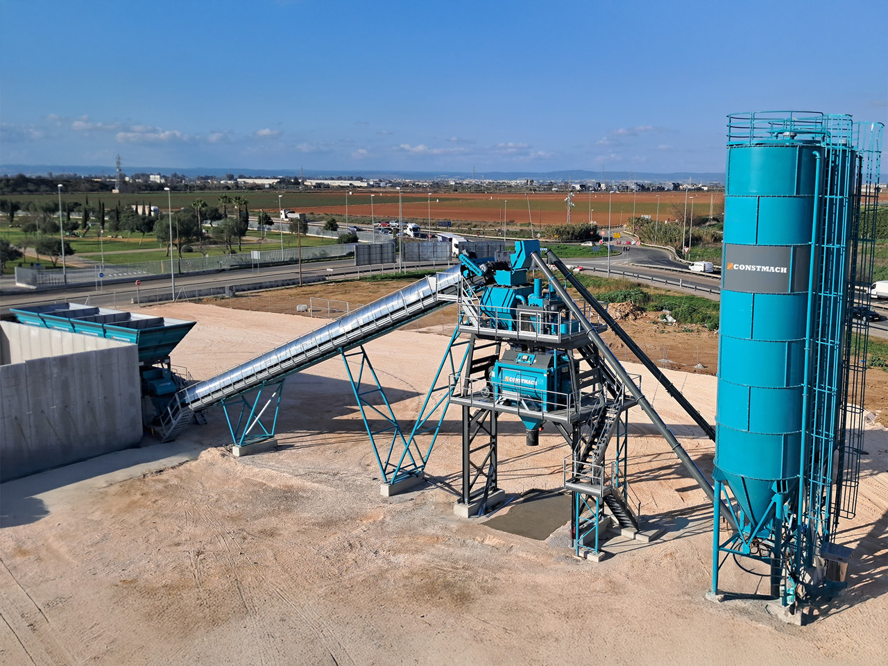 Constmach Centrale à Béton Stationnaire d'une Capacité de 120 m³/h - Planta de hormigón: foto 1 Constmach Centrale à Béton Stationnaire d'une Capacité de 120 m³/h - Planta de hormigón: foto 1