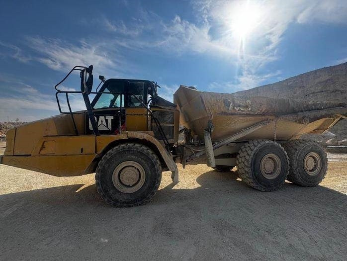 CAT 730C2 - Dúmper articulado: foto 2 CAT 730C2 - Dúmper articulado: foto 2
